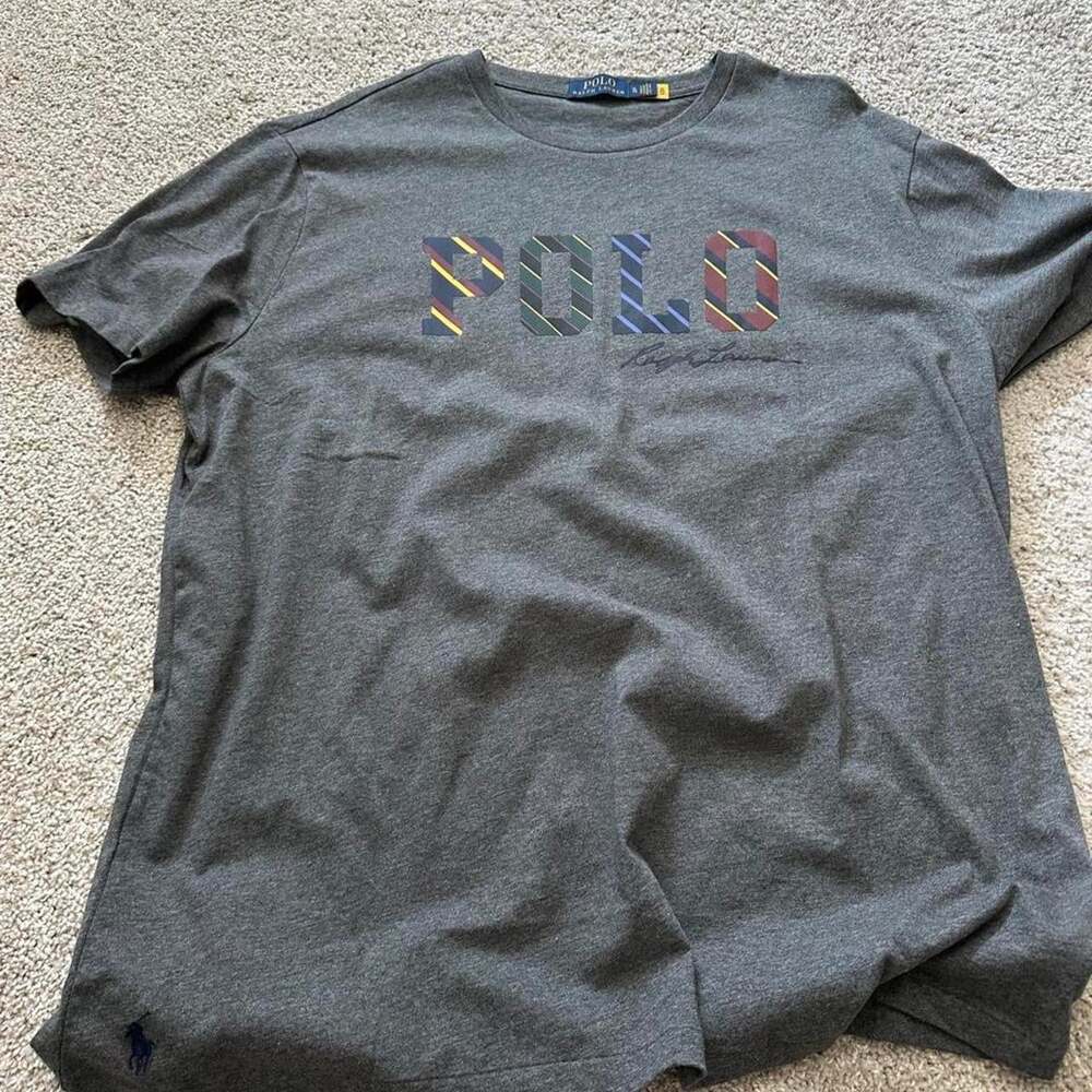 Polo Ralph Lauren Men's Grey T-shirt